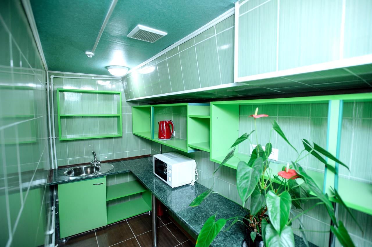 Your Hostel Chişinău Esterno foto